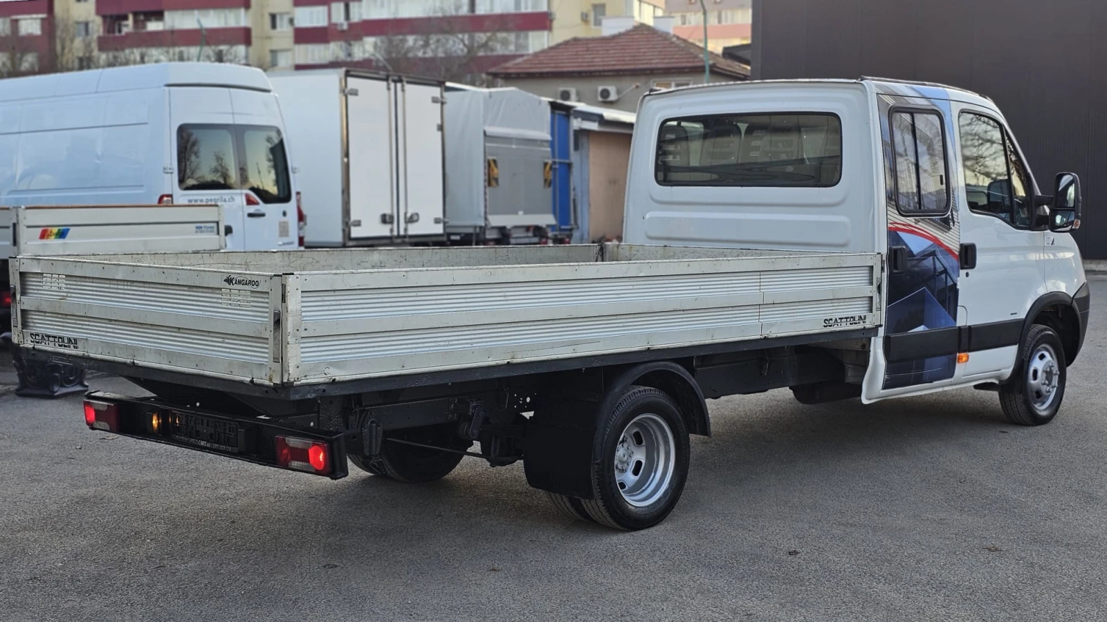 Iveco Daily 35C15 3.0D 6SP SL-КЛИМАТИК-410 МЕЖДУОСИЕ-ЛИЗИНГ - изображение 6