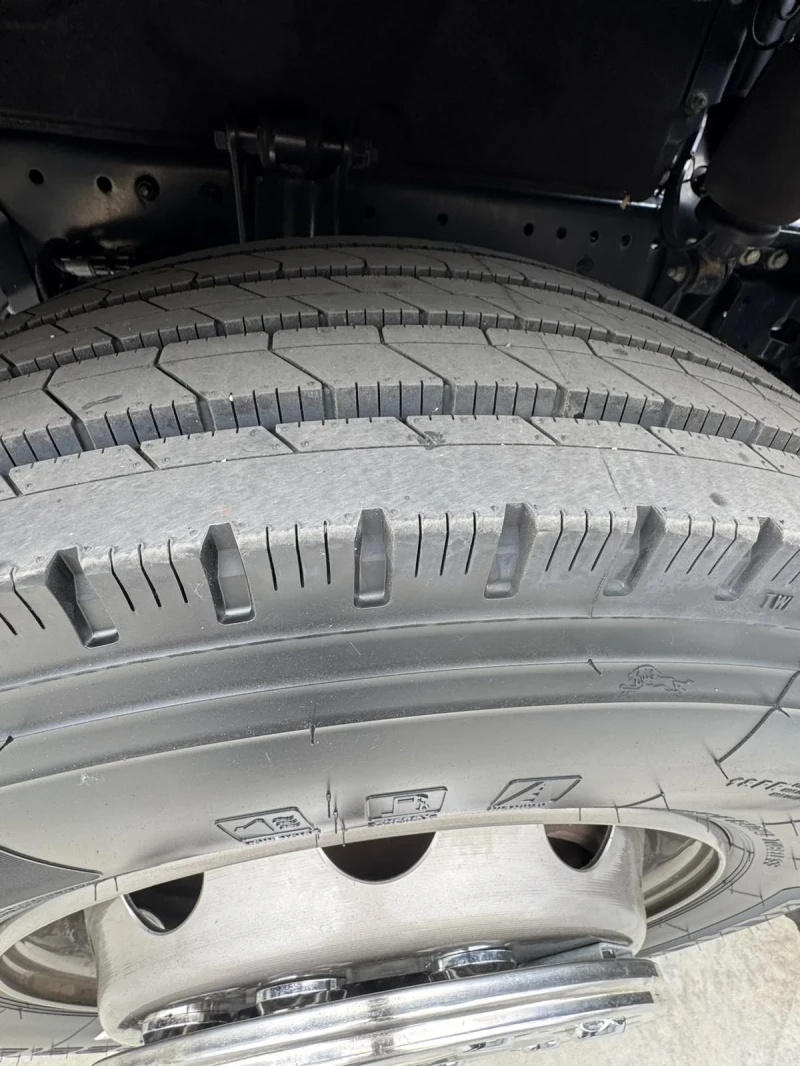 Man Tgx 460 HEROS TRUCKS TUNING НОВИ ГУМИ, снимка 10 - Камиони - 50163438