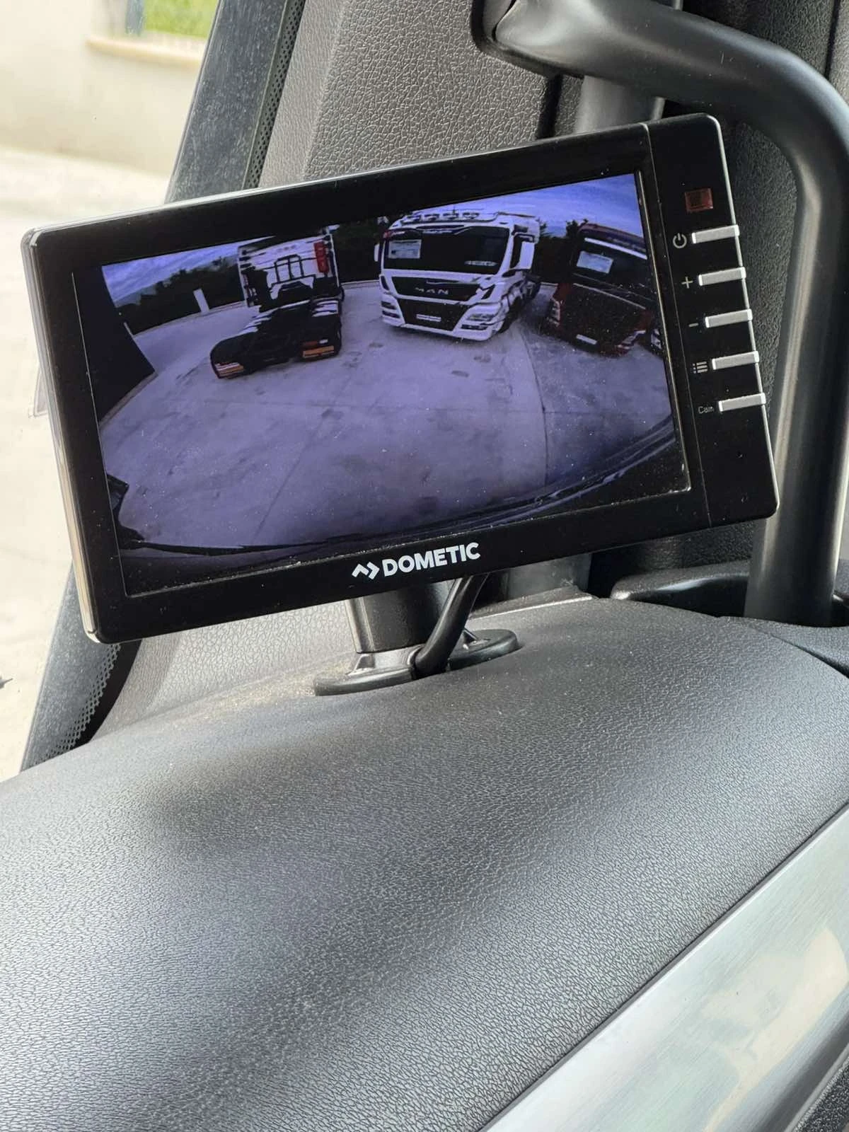 Man Tgx 460 HEROS TRUCKS TUNING  | Mobile.bg   13