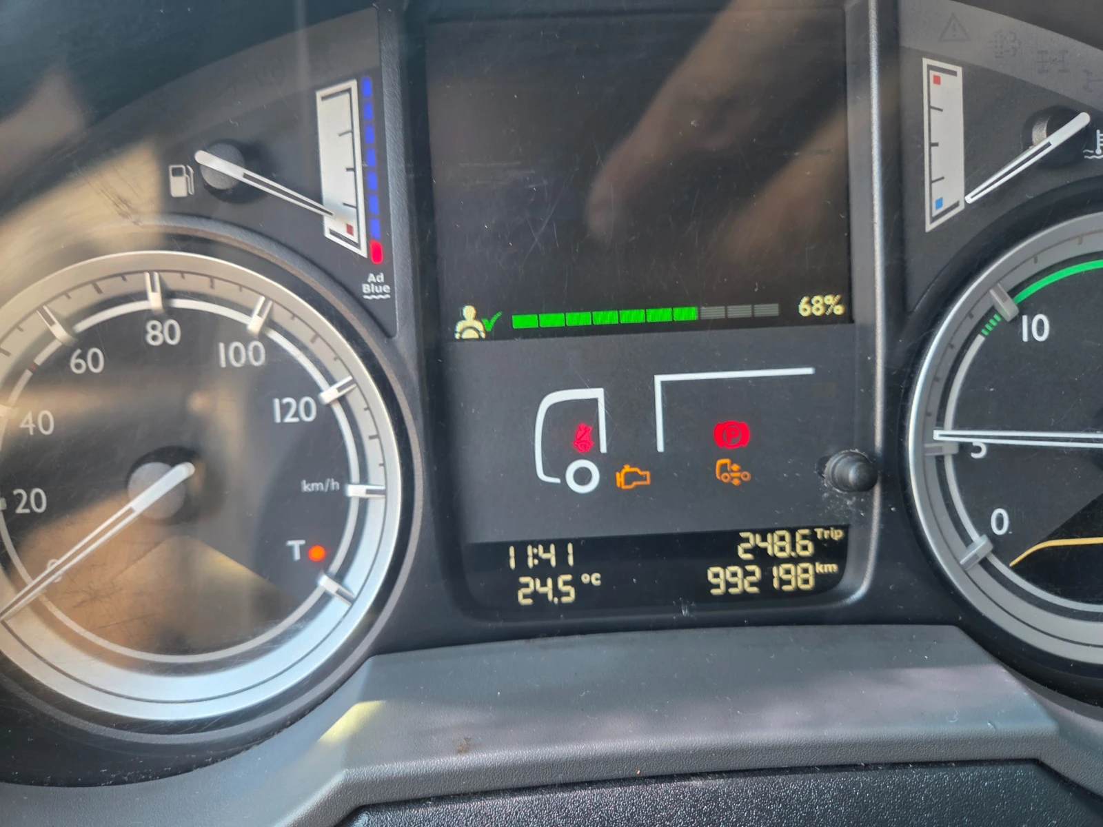 Daf XF Стандартен, снимка 7 - Камиони - 55219579