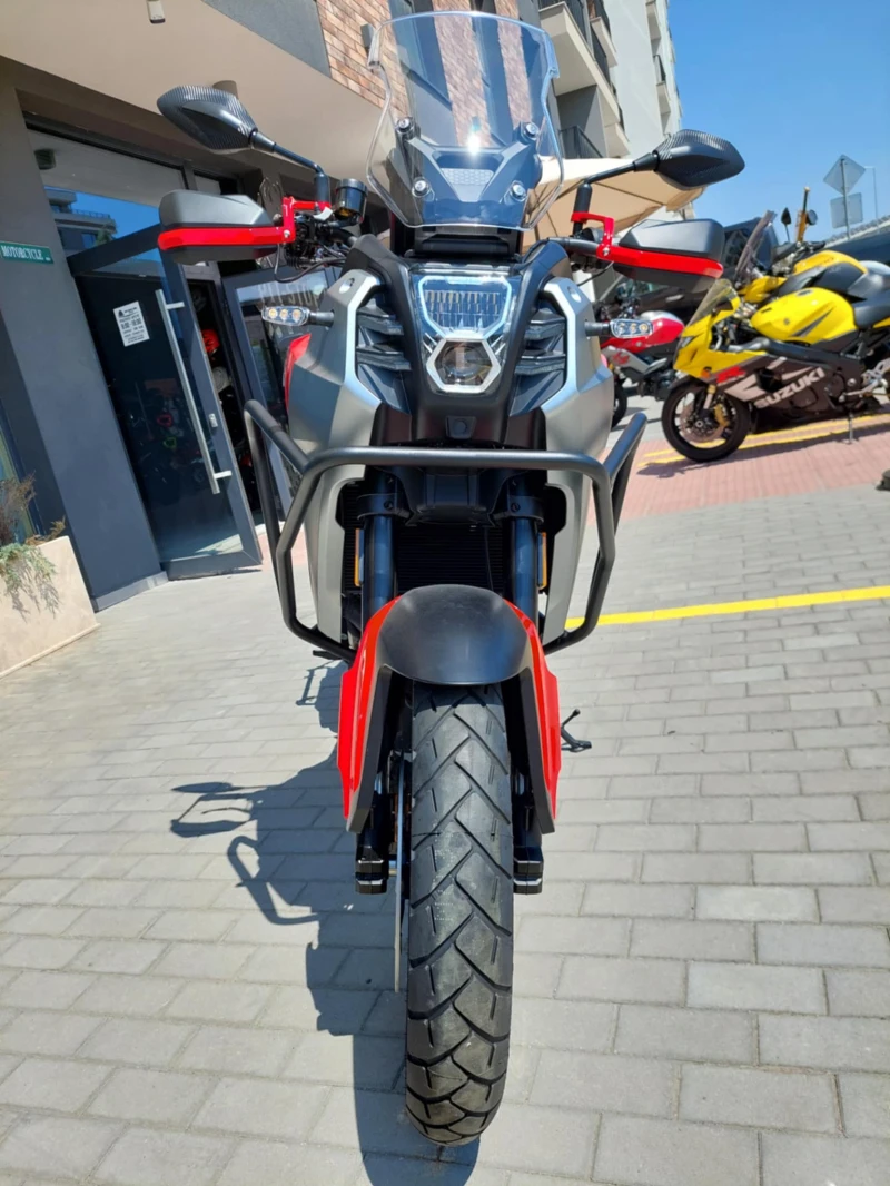 QJMotor SVT 650X, снимка 2 - Мотоциклети и мототехника - 51285930