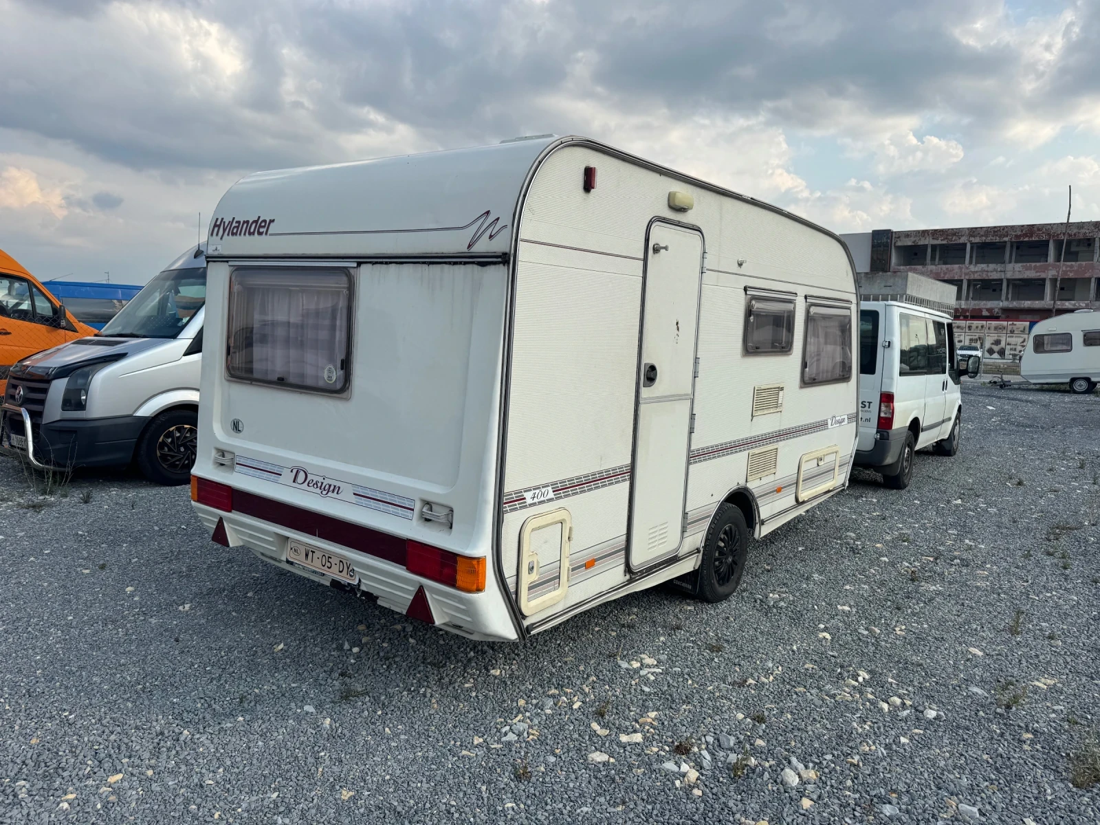 Каравана HYMER / ERIBA, снимка 6 - Каравани и кемпери - 55362960