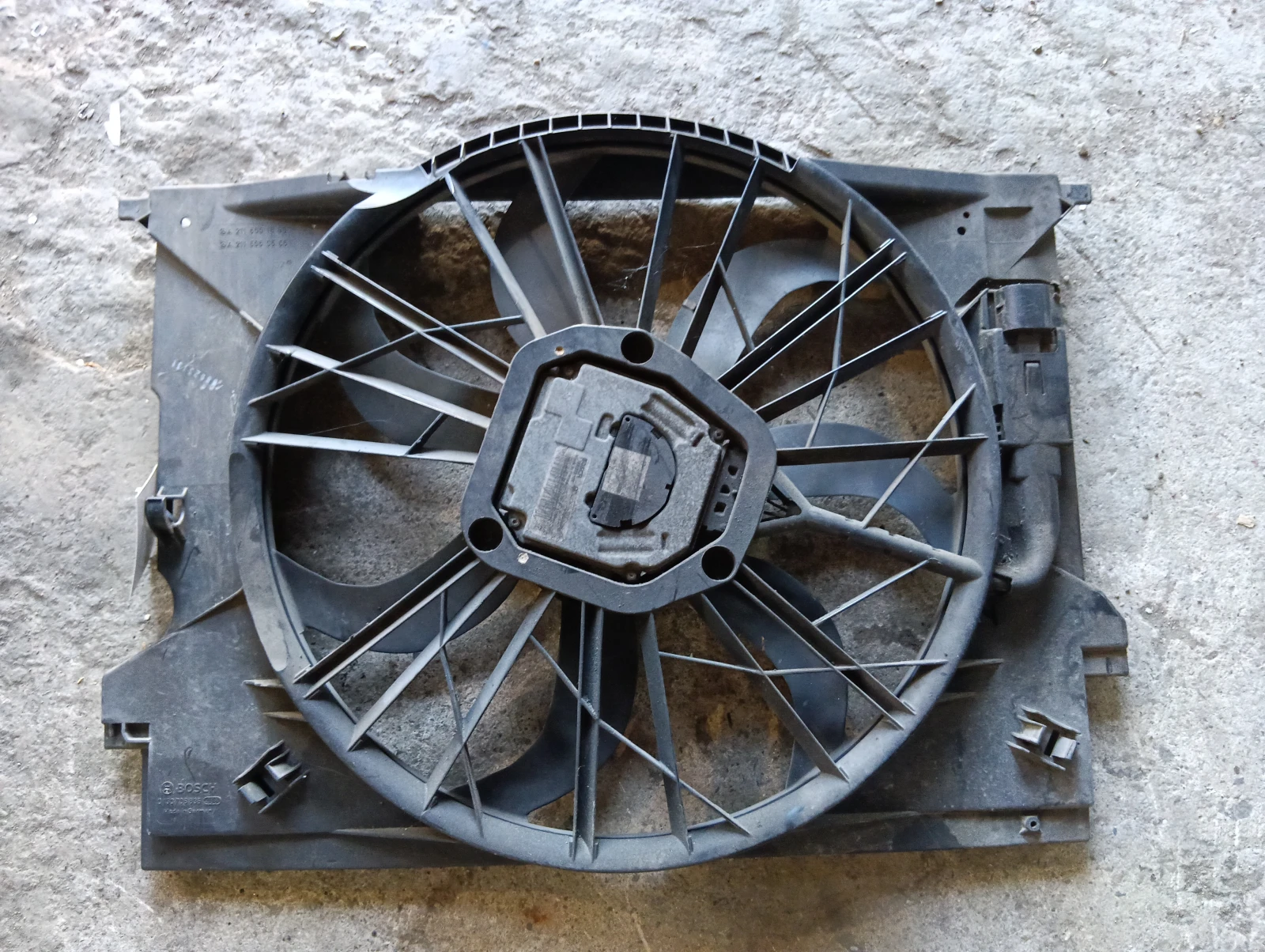 перка комплект A2115001693 A2115050555 320CDI Mercedes E 320