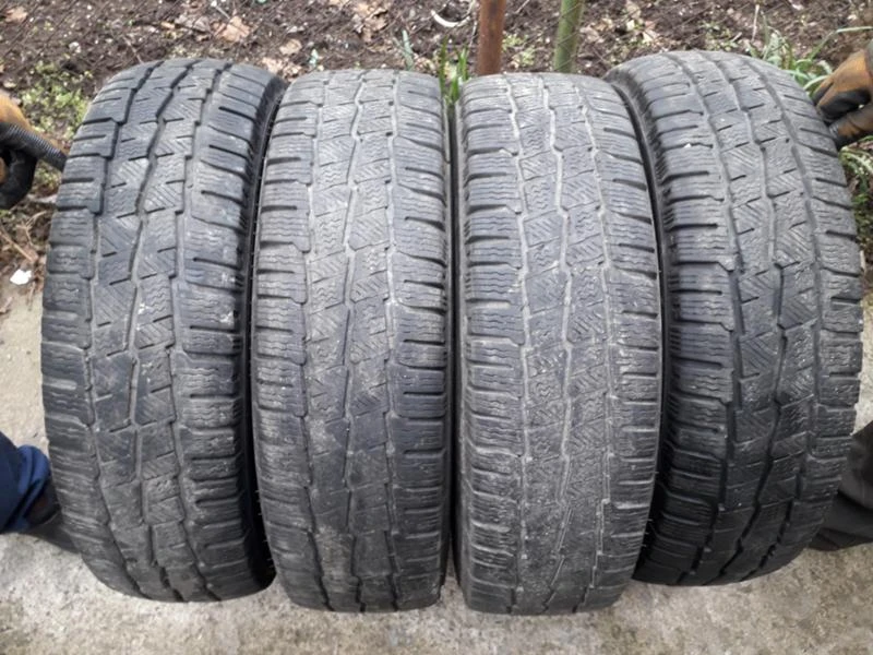 Гуми Зимни 215/75R16, снимка 8 - Гуми и джанти - 23910186