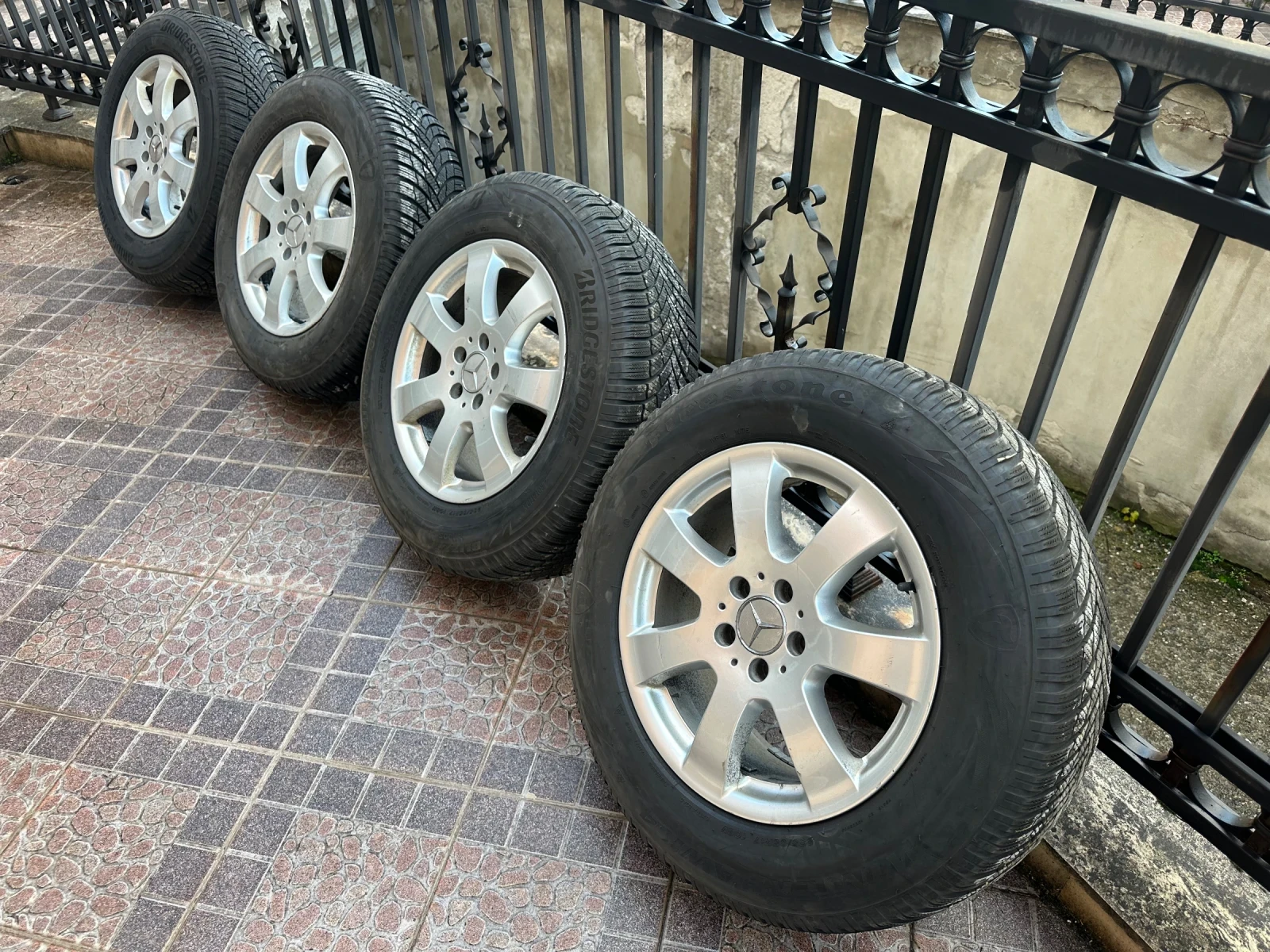    235/65R17  Mercedes-Benz ML | Mobile.bg   2