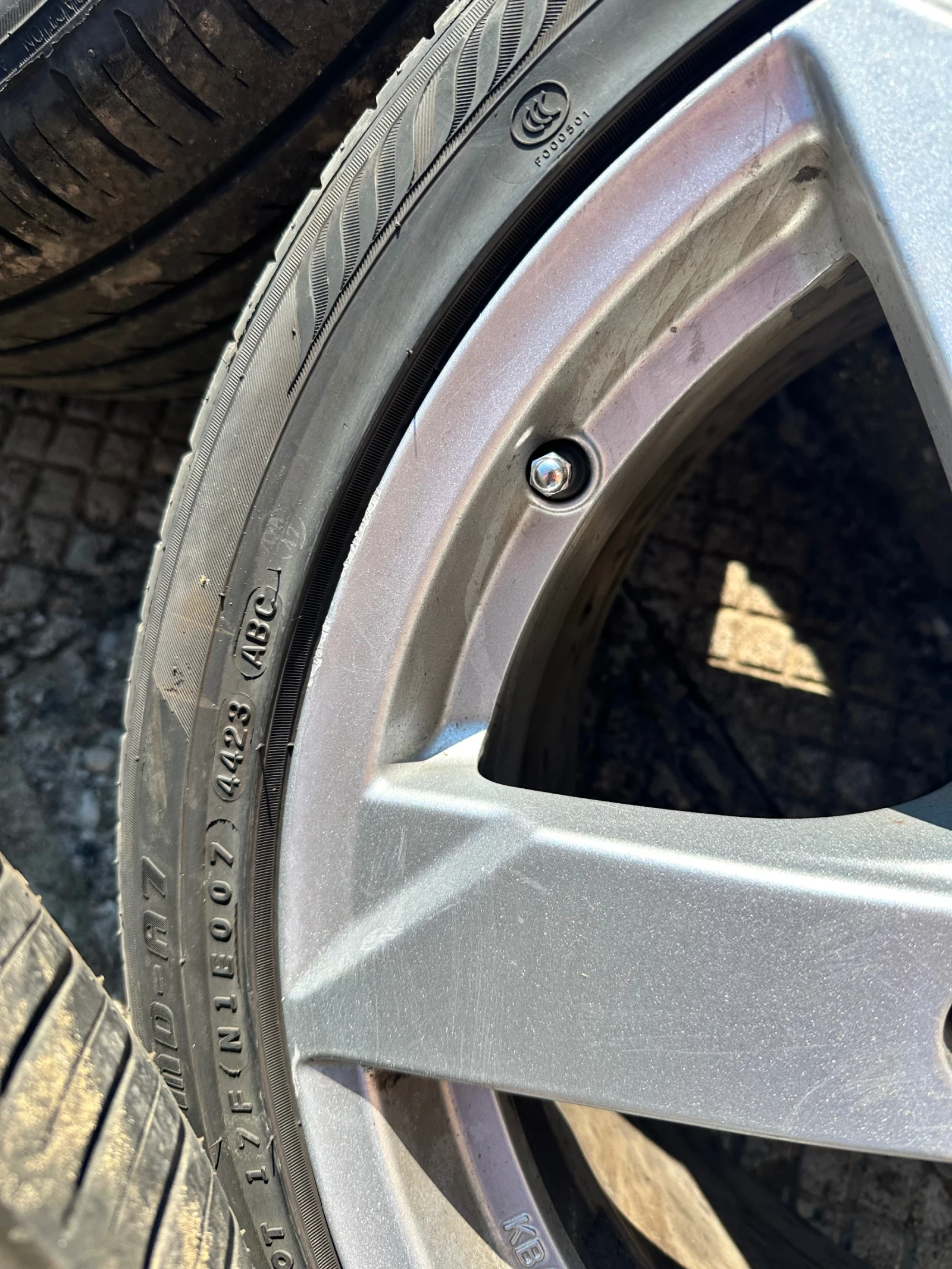 ���� � ������ 225/45R17 | Mobile.bg � ����������� 4
