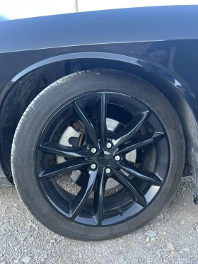 Dodge Challenger 5.7 HEMI, снимка 8