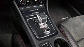 Mercedes-Benz A45 AMG DYNAMICA* CARBON* ALCANTARA* HARMAN* KEYLESS* КРАЙ, снимка 13