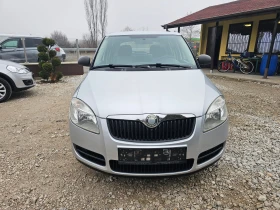 Skoda Fabia 1.2 КЛИМАТИК РЕАЛНИ КИЛОМЕТРИ, снимка 9