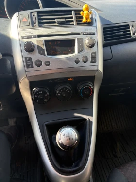 Toyota Verso 2.0 D4D 126 �.� | Mobile.bg � ����� ������ 10