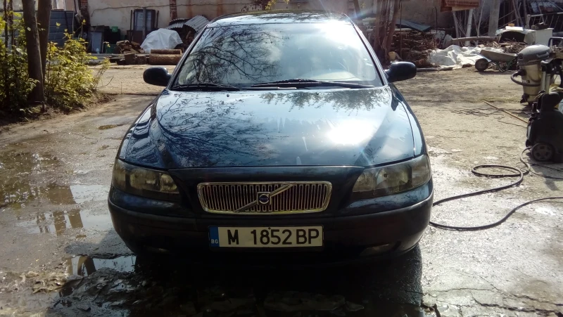 Volvo V70 2.4 d 5, снимка 1 - Автомобили и джипове - 48168420