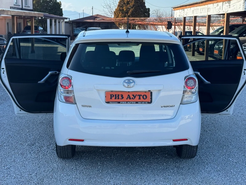 Toyota Verso 2.0D4D* 126ks* KEYLESS* 6sk* KAMERA* 7m* NAVI* KAT, снимка 8 - Автомобили и джипове - 48907003