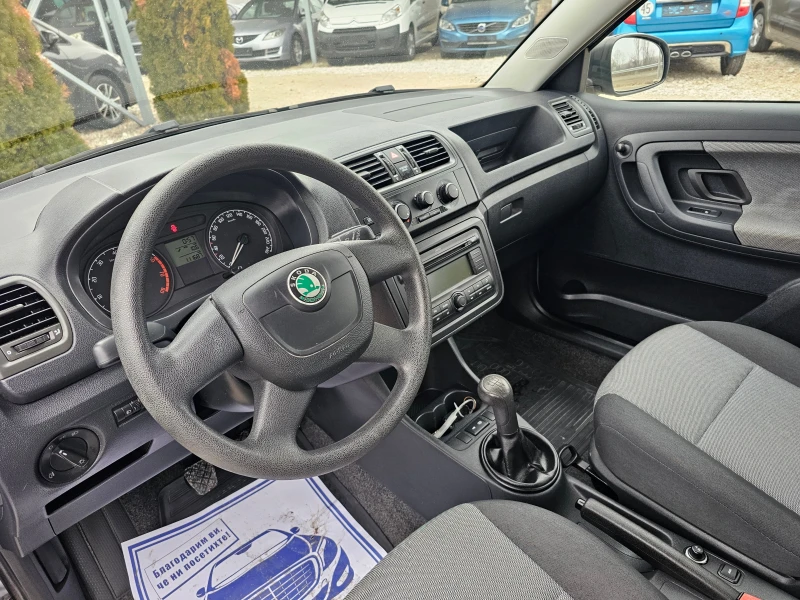 Skoda Fabia 1.2 КЛИМАТИК РЕАЛНИ КИЛОМЕТРИ, снимка 10 - Автомобили и джипове - 49345430