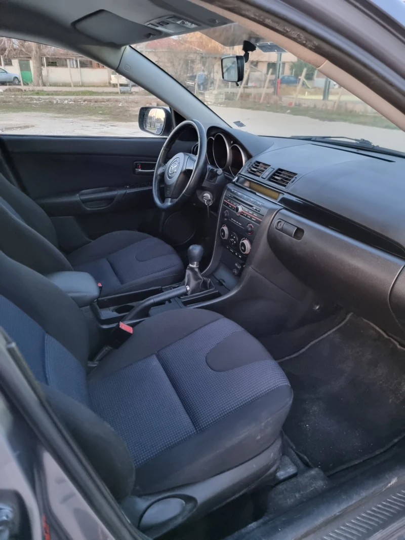 Mazda 3 1.6, снимка 9 - Автомобили и джипове - 49415538