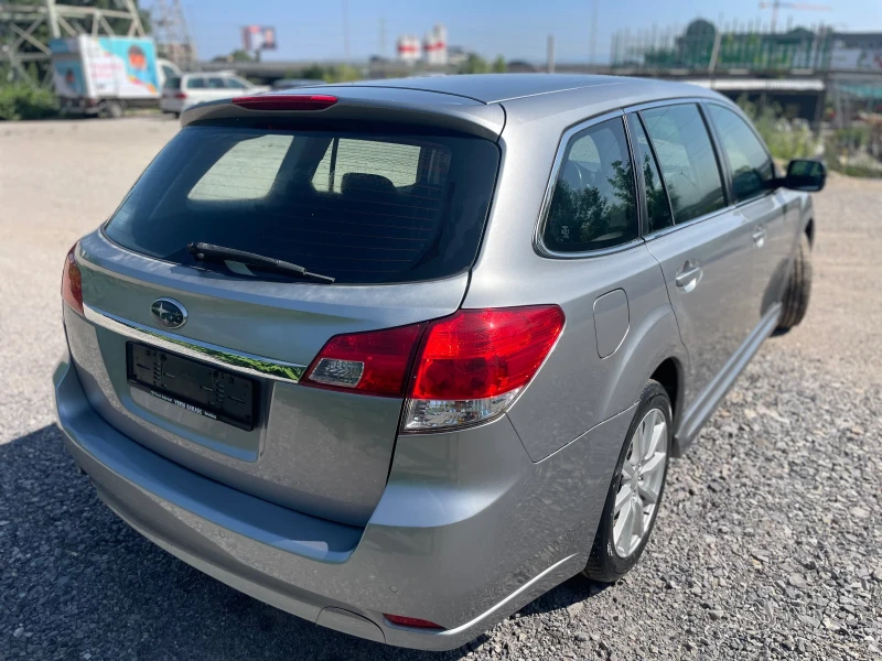 Subaru Legacy 2.5i Lineartronic 4x4 Xenon Швейцария ЛИЗИНГ!!!, снимка 6 - Автомобили и джипове - 52710734
