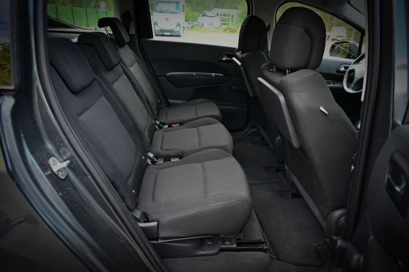 Peugeot 5008 БЕНЗИН / ГАЗ !!!, снимка 12 - Автомобили и джипове - 51961109