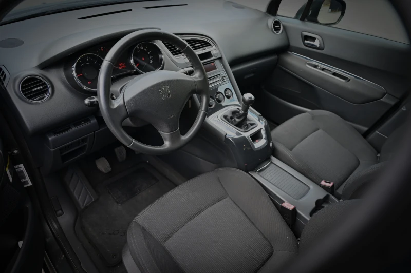 Peugeot 5008 БЕНЗИН / ГАЗ !!!, снимка 9 - Автомобили и джипове - 51961109