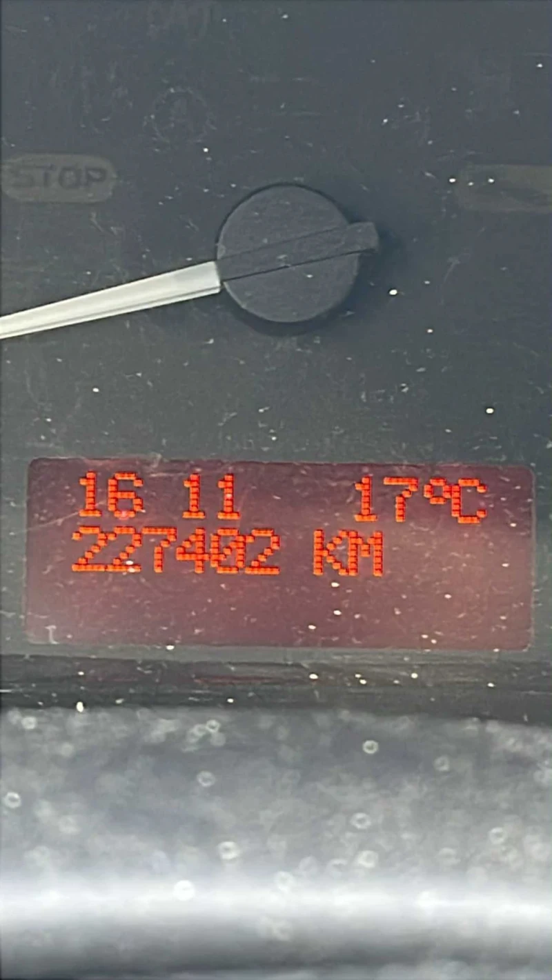 Mercedes-Benz Citan 1.5 dci, снимка 8 - Автомобили и джипове - 52586346