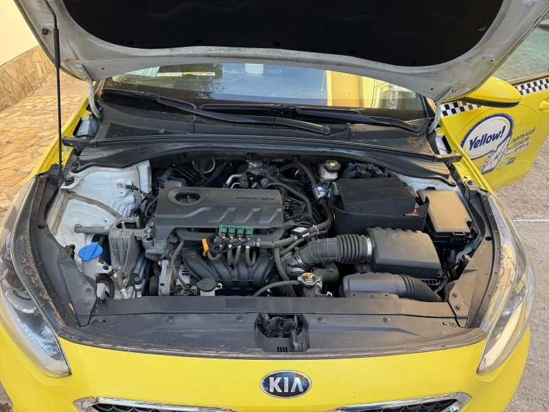 Kia Ceed, снимка 5 - Автомобили и джипове - 52817113