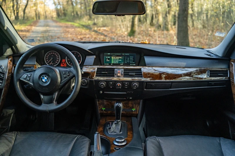 BMW 530 Bmw e60 525d 2006г / ТОП!, снимка 7 - Автомобили и джипове - 52447602