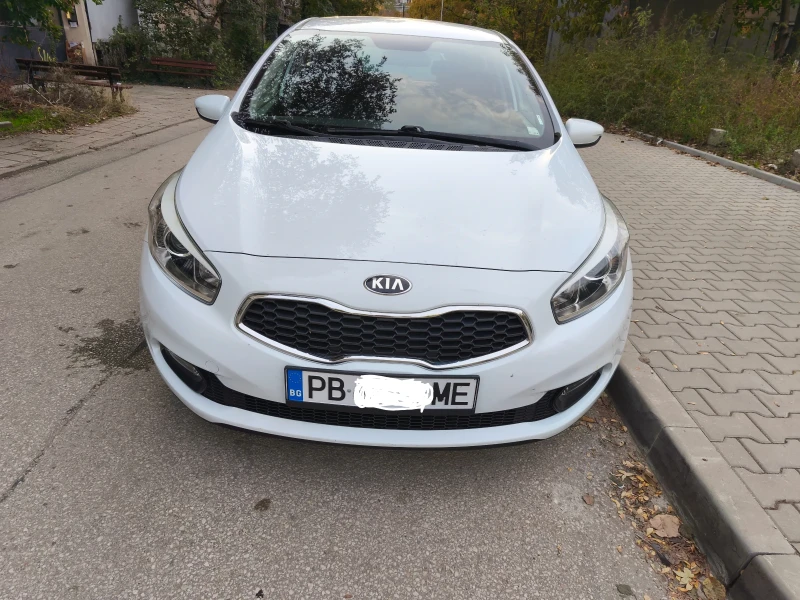 Kia Ceed 1.4 90к.с., снимка 3 - Автомобили и джипове - 52810203