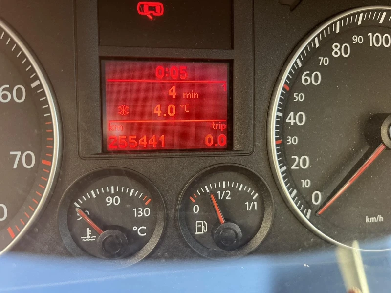 VW Golf ., снимка 6 - Автомобили и джипове - 52971854