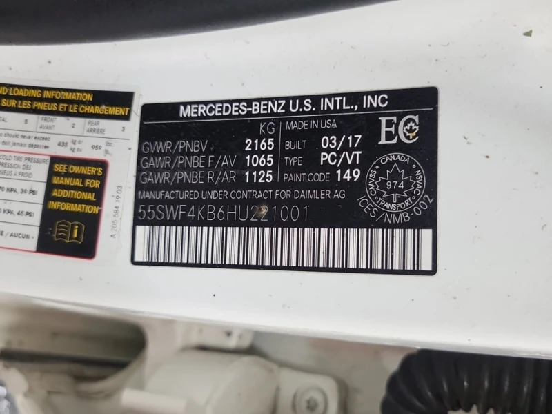 Mercedes-Benz C 300 * CARFAX * БЕЗ ПЪРВОНАЧАЛНА ВНОСКА, снимка 16 - Автомобили и джипове - 53089024