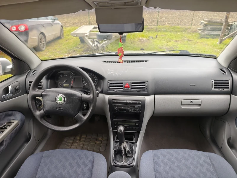Skoda Octavia 1.9 TDI 90к.с. Клима, снимка 11 - Автомобили и джипове - 53434561