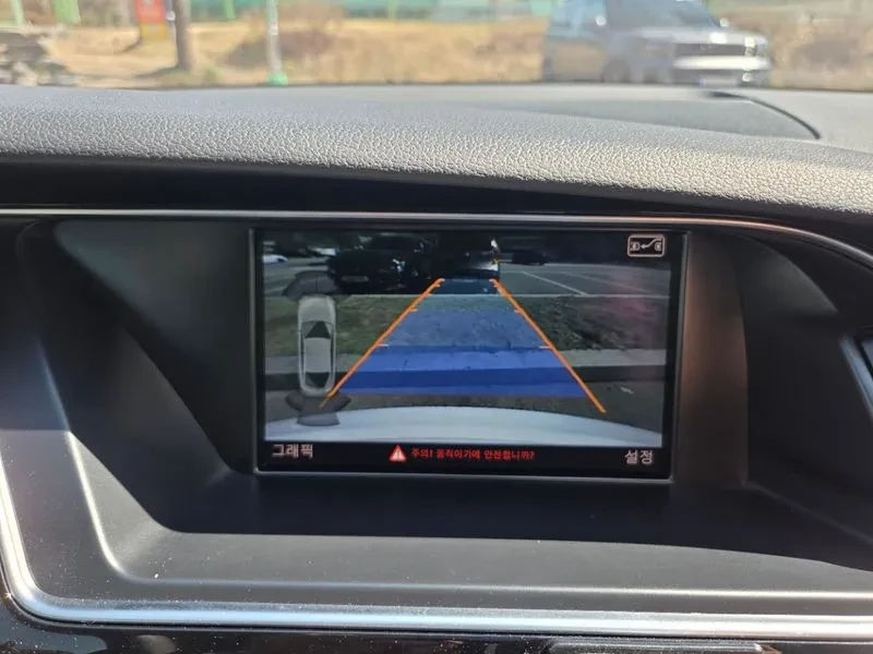 Audi A5 2.0 TDI Quattro, снимка 12 - Автомобили и джипове - 54552691