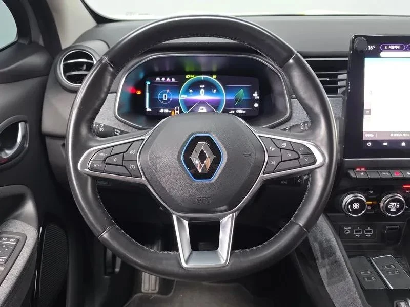 Renault Zoe, снимка 16 - Автомобили и джипове - 56688193