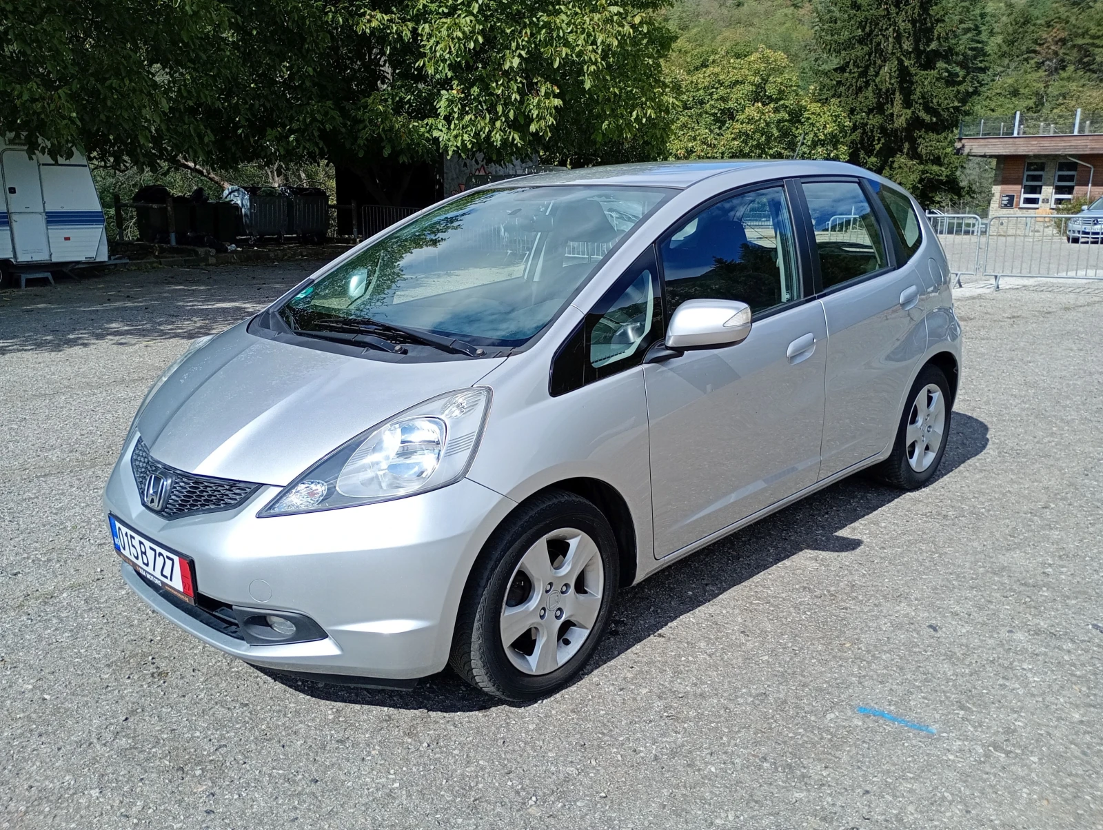 Honda Jazz 1.4i Автоматик - изображение 3