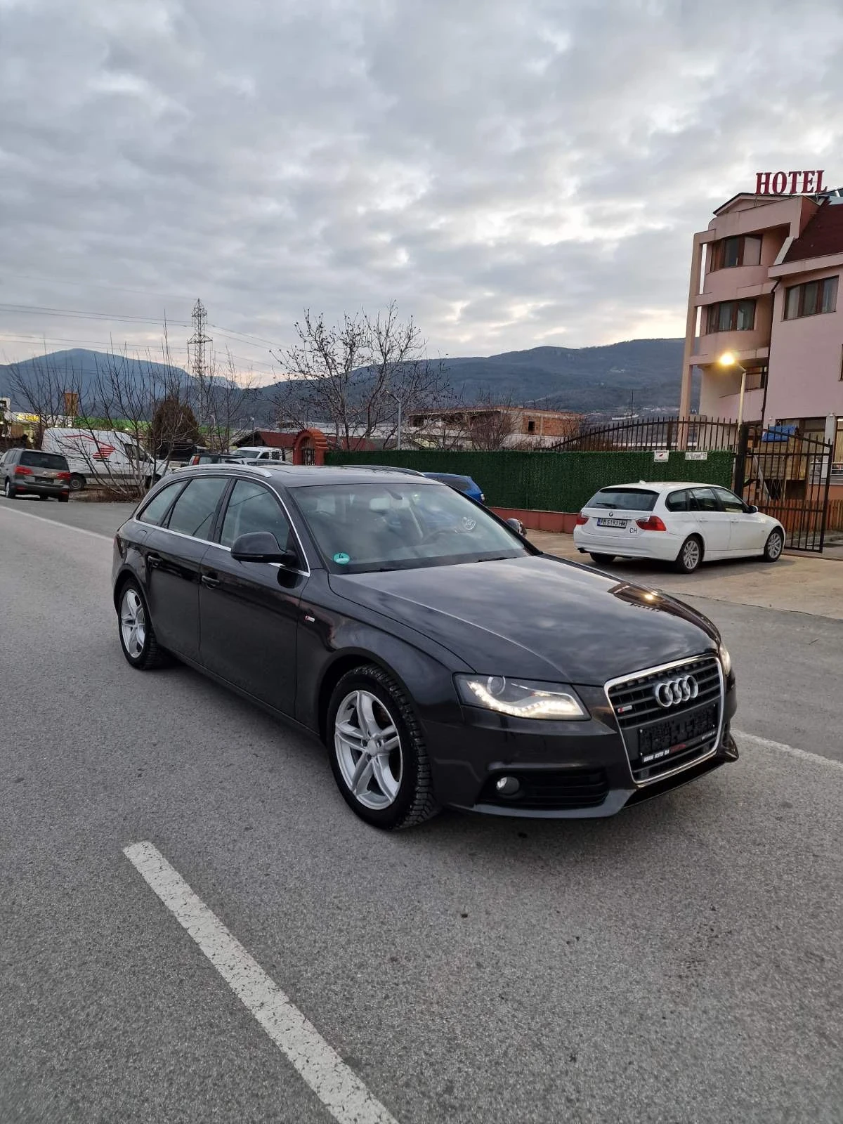 Audi A4 2.0 tdi panorama - изображение 3