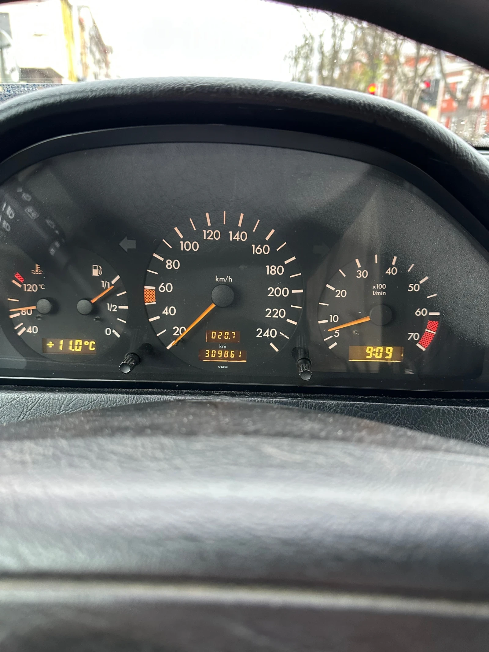 Mercedes-Benz C 180 | Mobile.bg — изображение 14