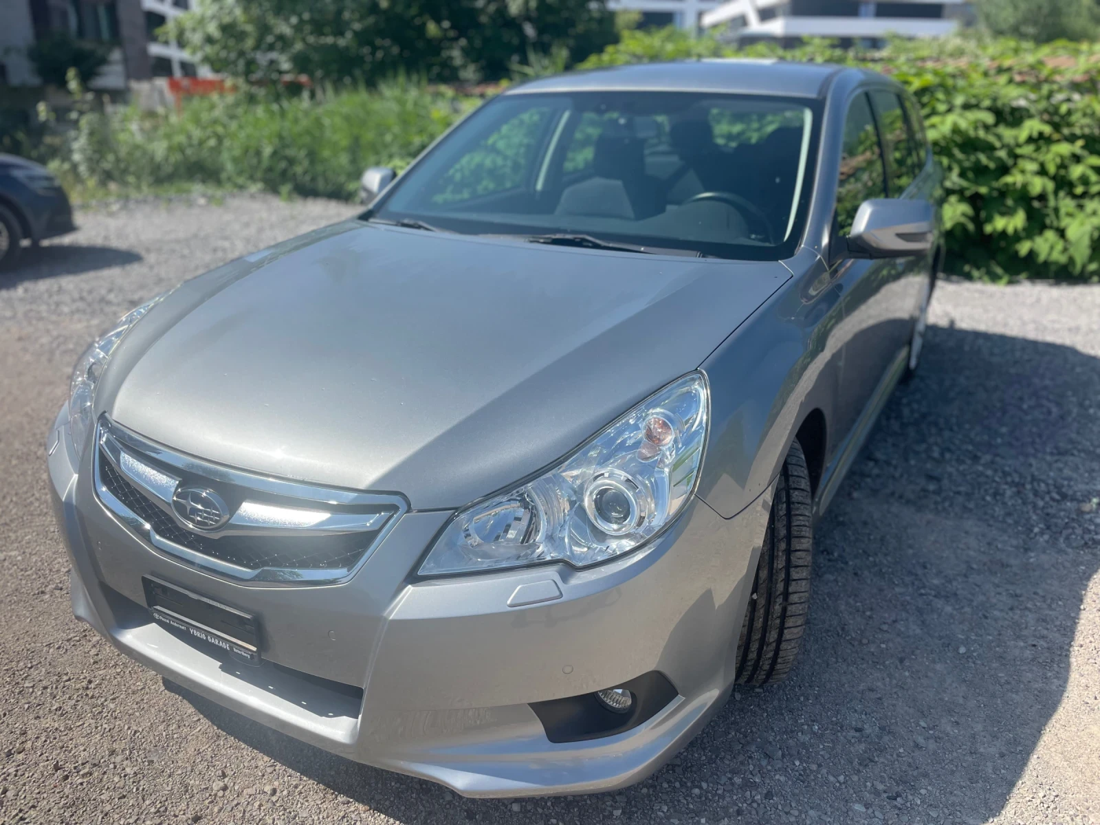Subaru Legacy 2.5i Lineartronic 4x4 Xenon Швейцария ЛИЗИНГ!!! - изображение 2