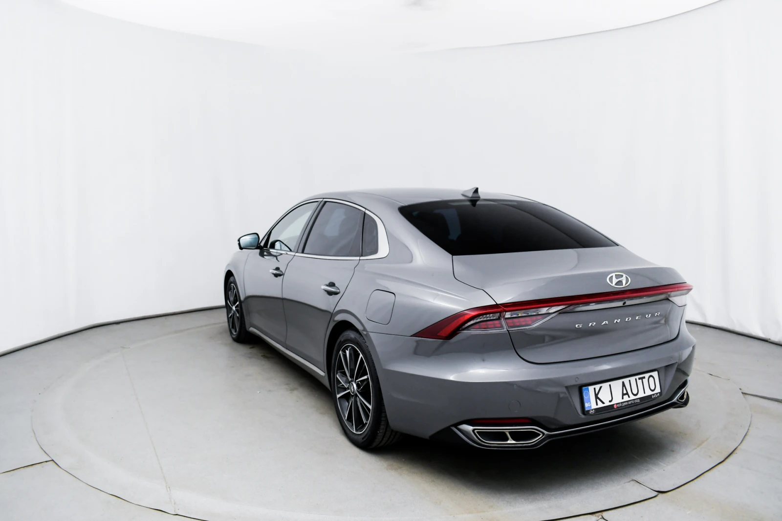 Hyundai Grandeur 3.0 LPI - изображение 8