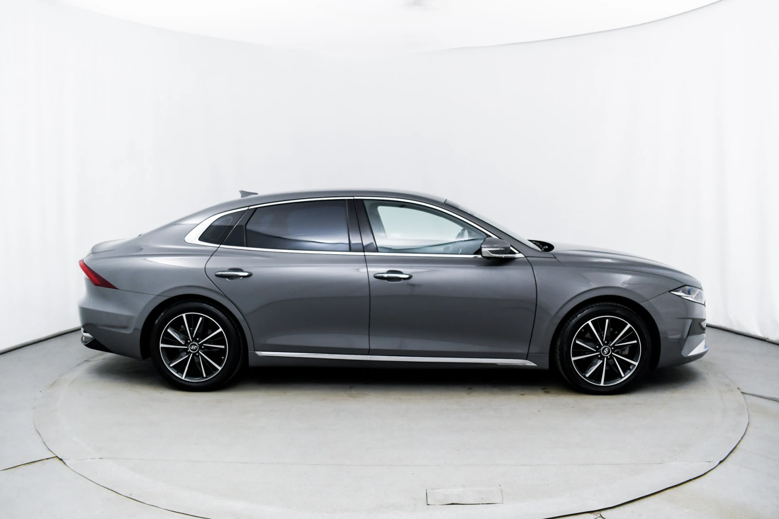 Hyundai Grandeur 3.0 LPI - изображение 5