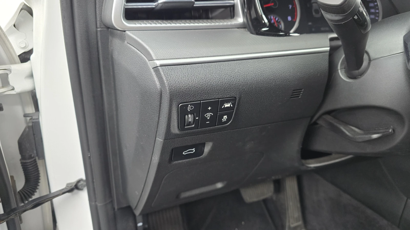 Kia K5 2.0LPI TRENDY autogeorge.com | Mobile.bg � ����������� 17