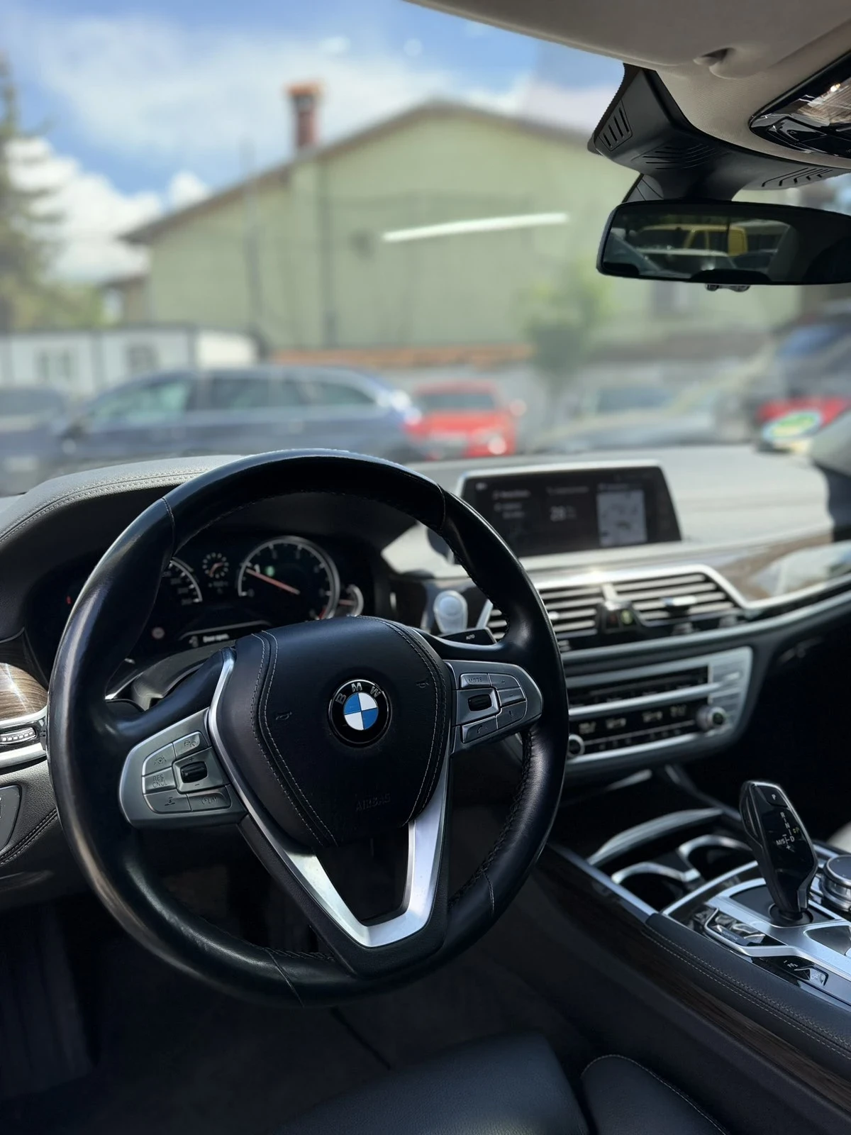 BMW 730 D LASER! ВАКУМ! ДИСТРОНИК! 150000КМ! , снимка 17 - Автомобили и джипове - 53043227