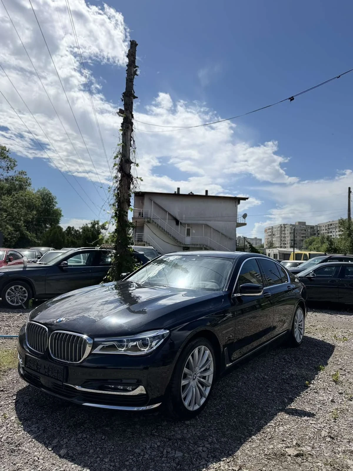 BMW 730 D LASER! ВАКУМ! ДИСТРОНИК! 150000КМ! , снимка 3 - Автомобили и джипове - 53043227