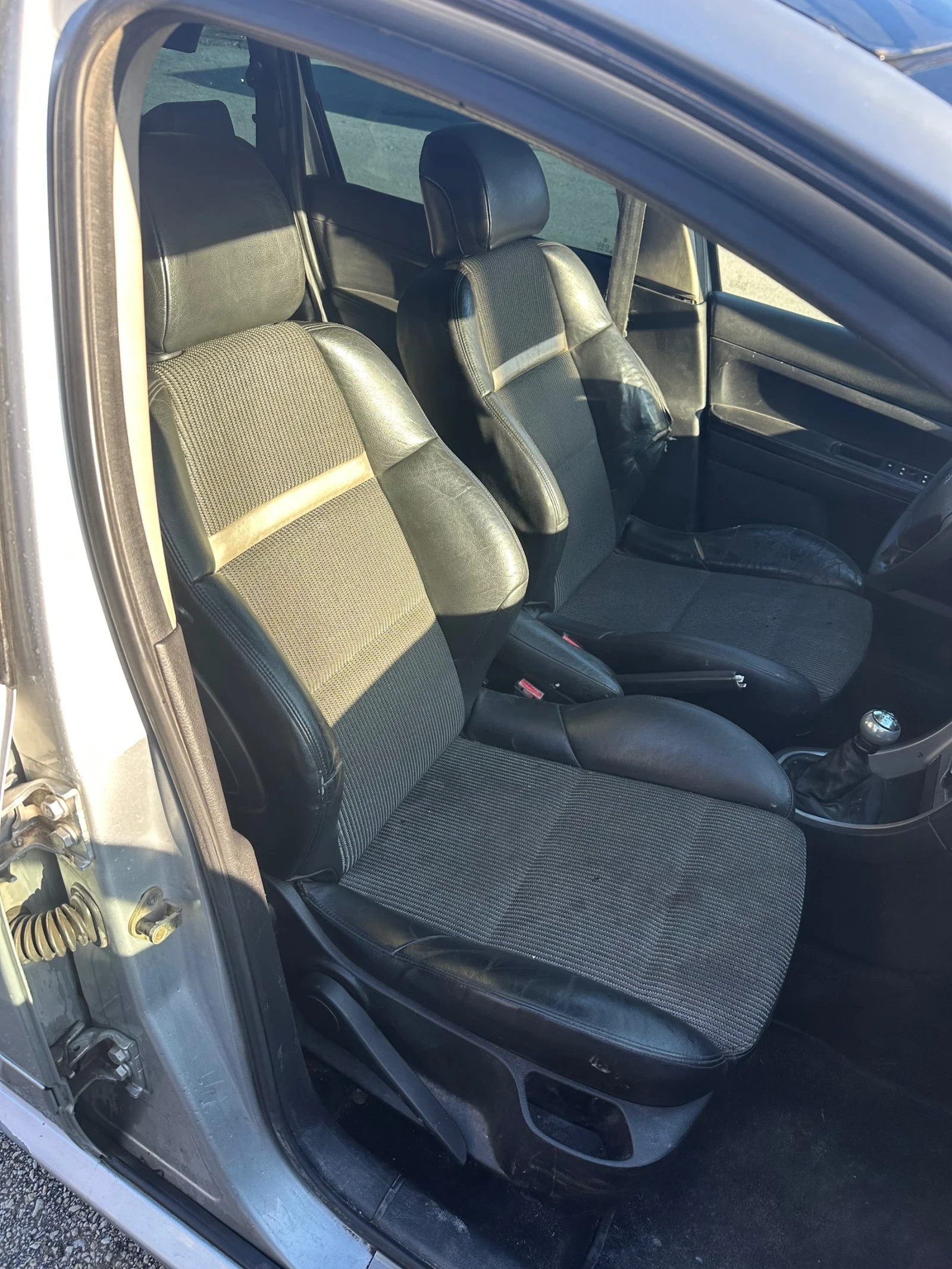 Peugeot 307, снимка 9 - Автомобили и джипове - 53978942