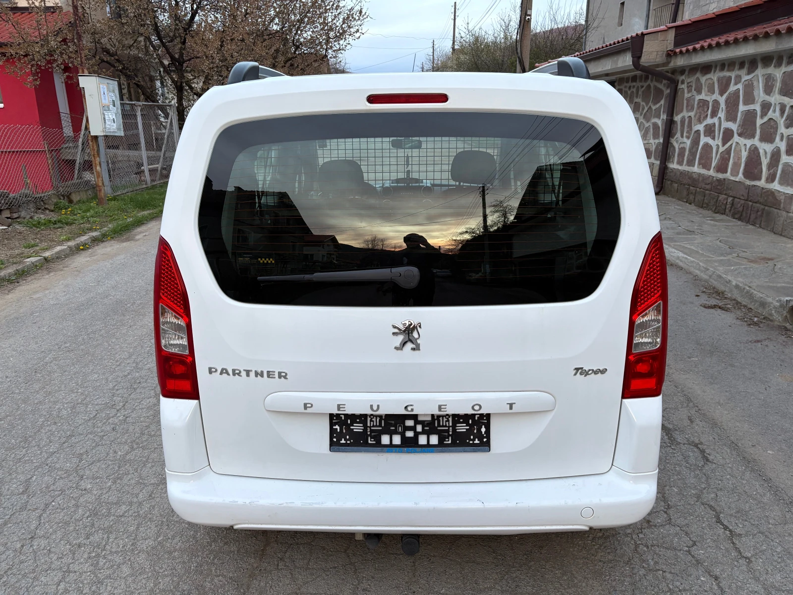 Peugeot Partner 2.0 HDI N1 5+ 1, снимка 5 - Автомобили и джипове - 54072551