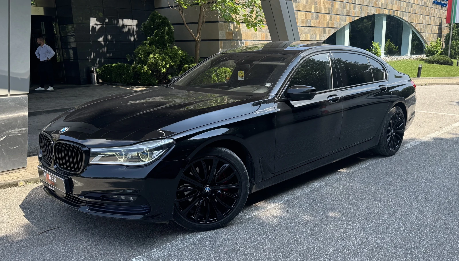 BMW 740 Long* SkyLounge* B&W* 3xTV* 360* Executive* Laser | Mobile.bg � ����������� 1