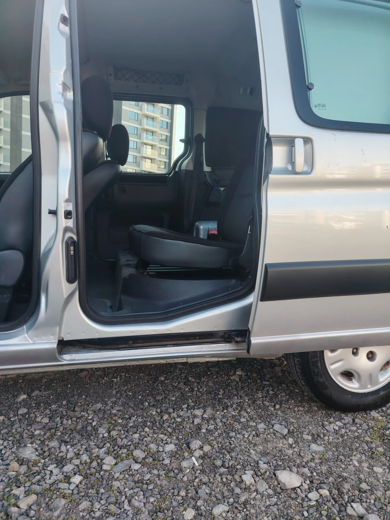 Citroen Berlingo, снимка 5 - Автомобили и джипове - 54308326