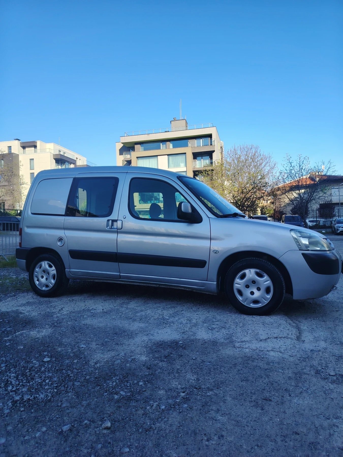 Citroen Berlingo, снимка 3 - Автомобили и джипове - 54308326