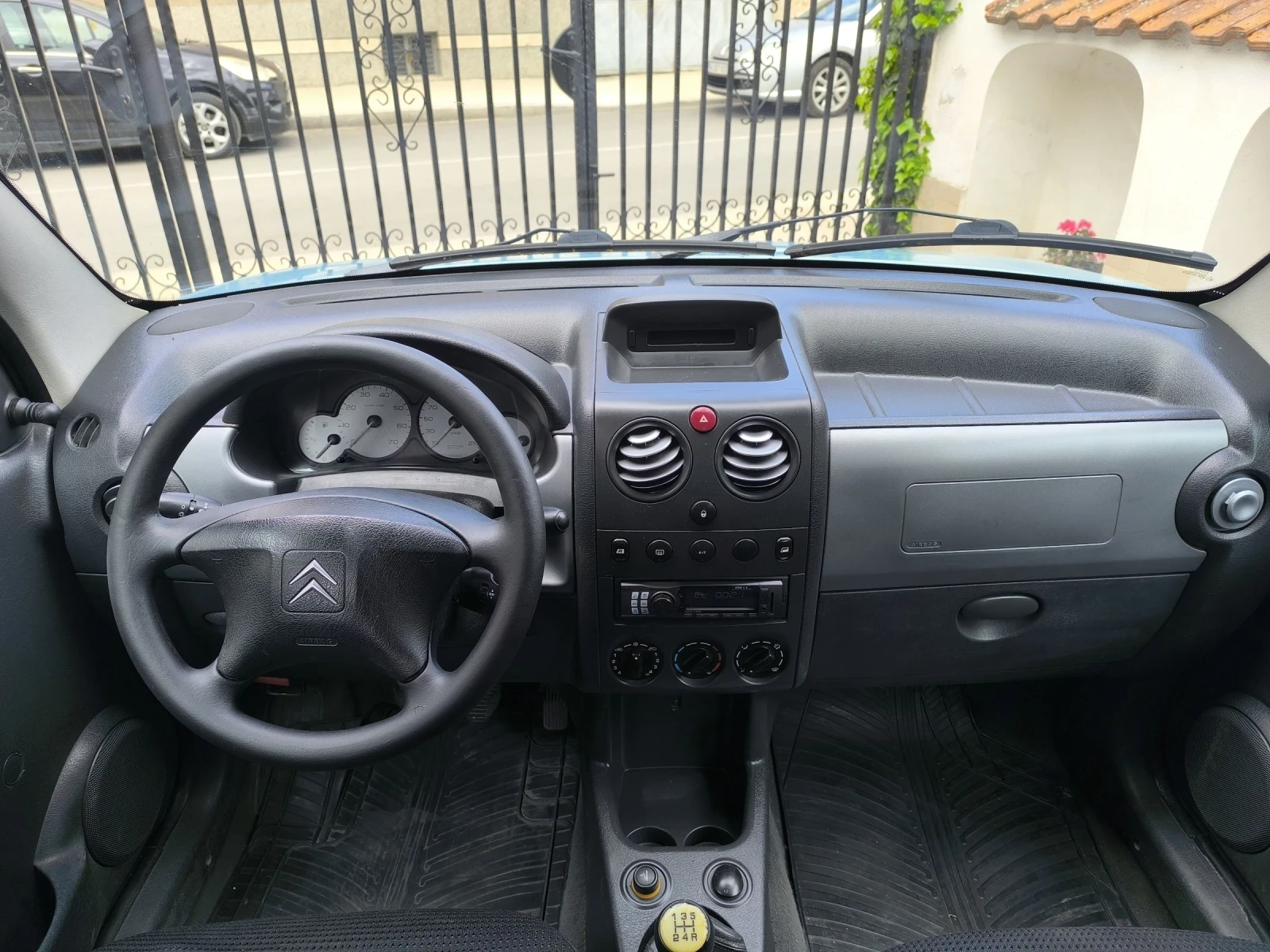 Citroen Berlingo 1.6, снимка 6 - Автомобили и джипове - 54400659