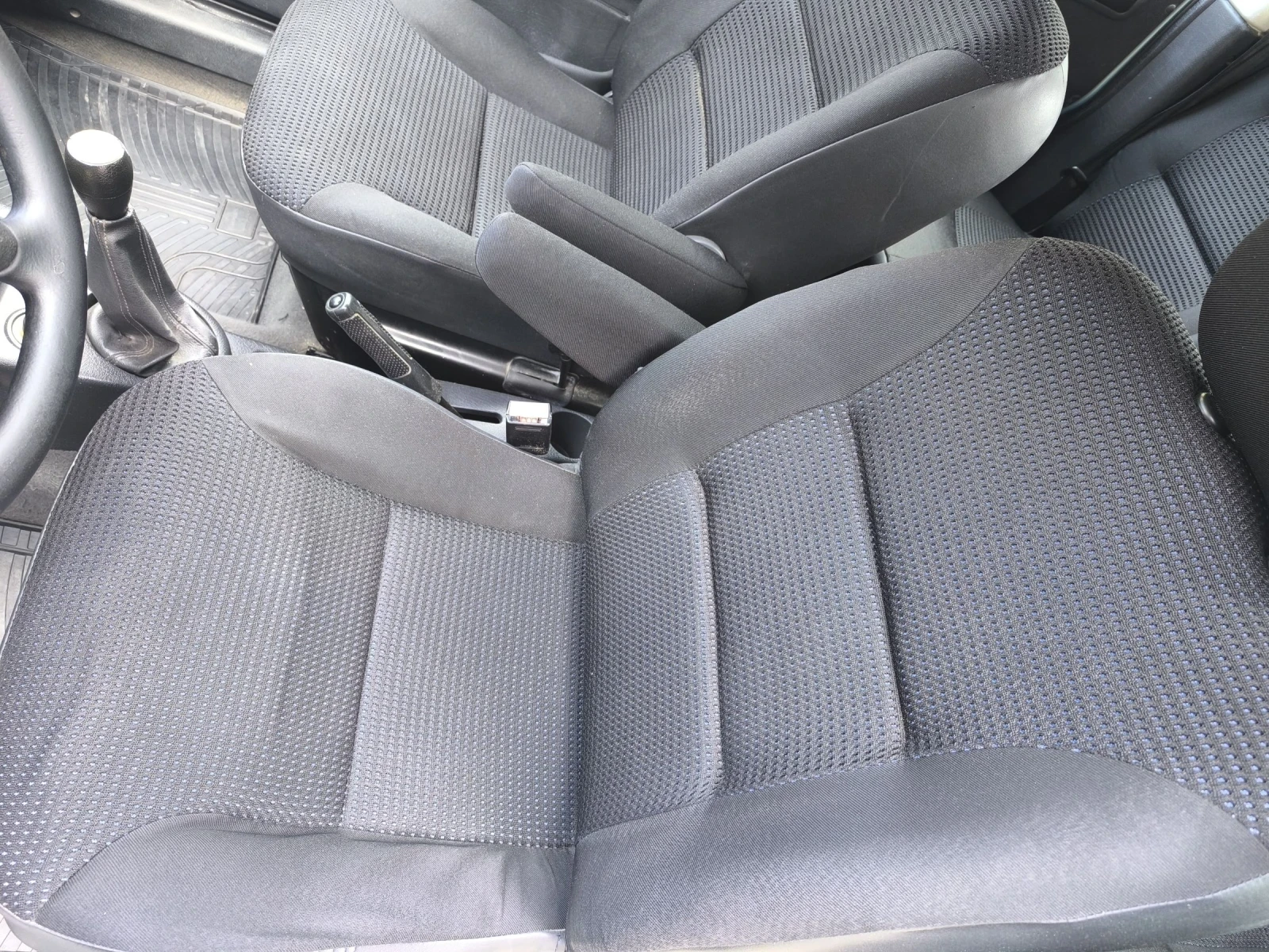 Citroen Berlingo 1.6, снимка 8 - Автомобили и джипове - 54400659