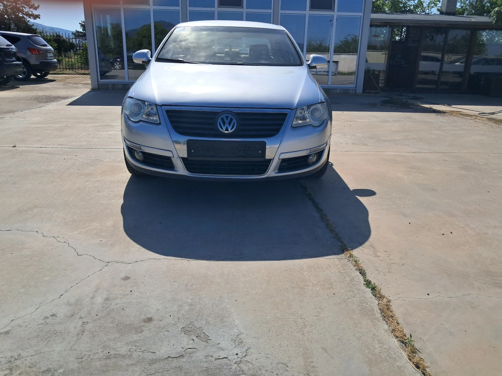 VW Passat 2.0TDI Судан 6 ск, снимка 2 - Автомобили и джипове - 55084442