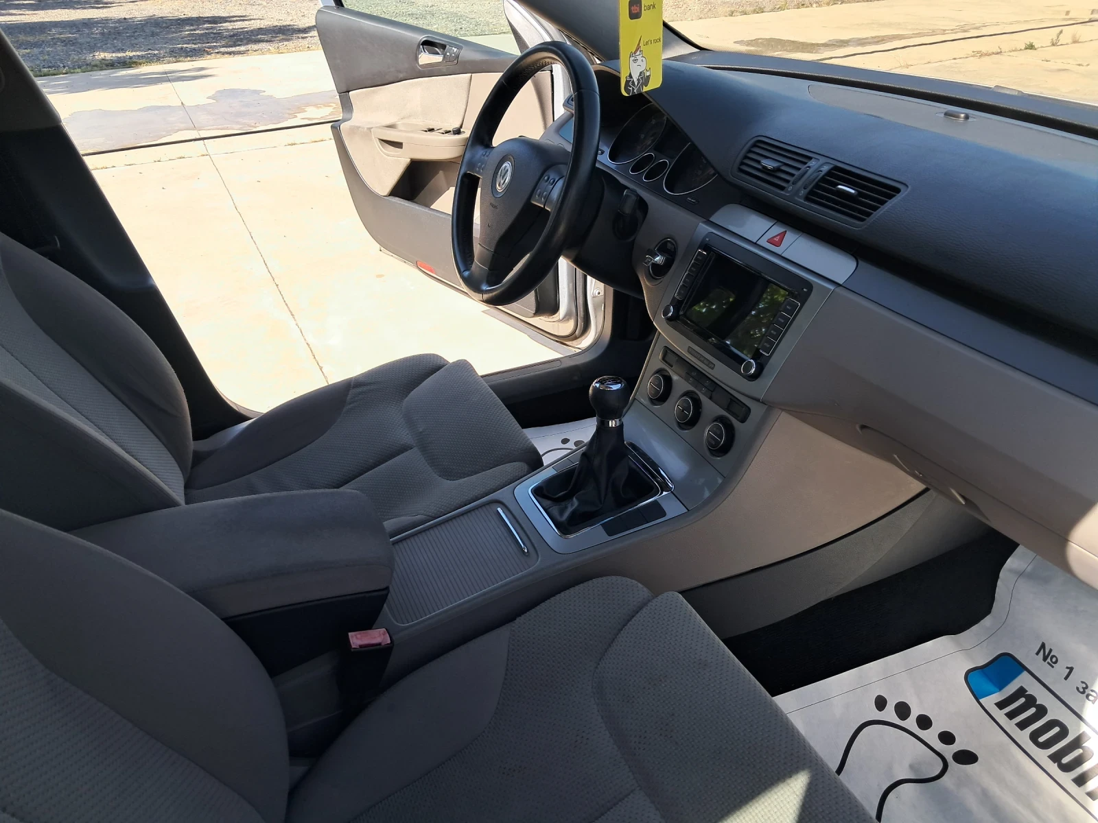 VW Passat 2.0TDI Судан 6 ск, снимка 11 - Автомобили и джипове - 55084442