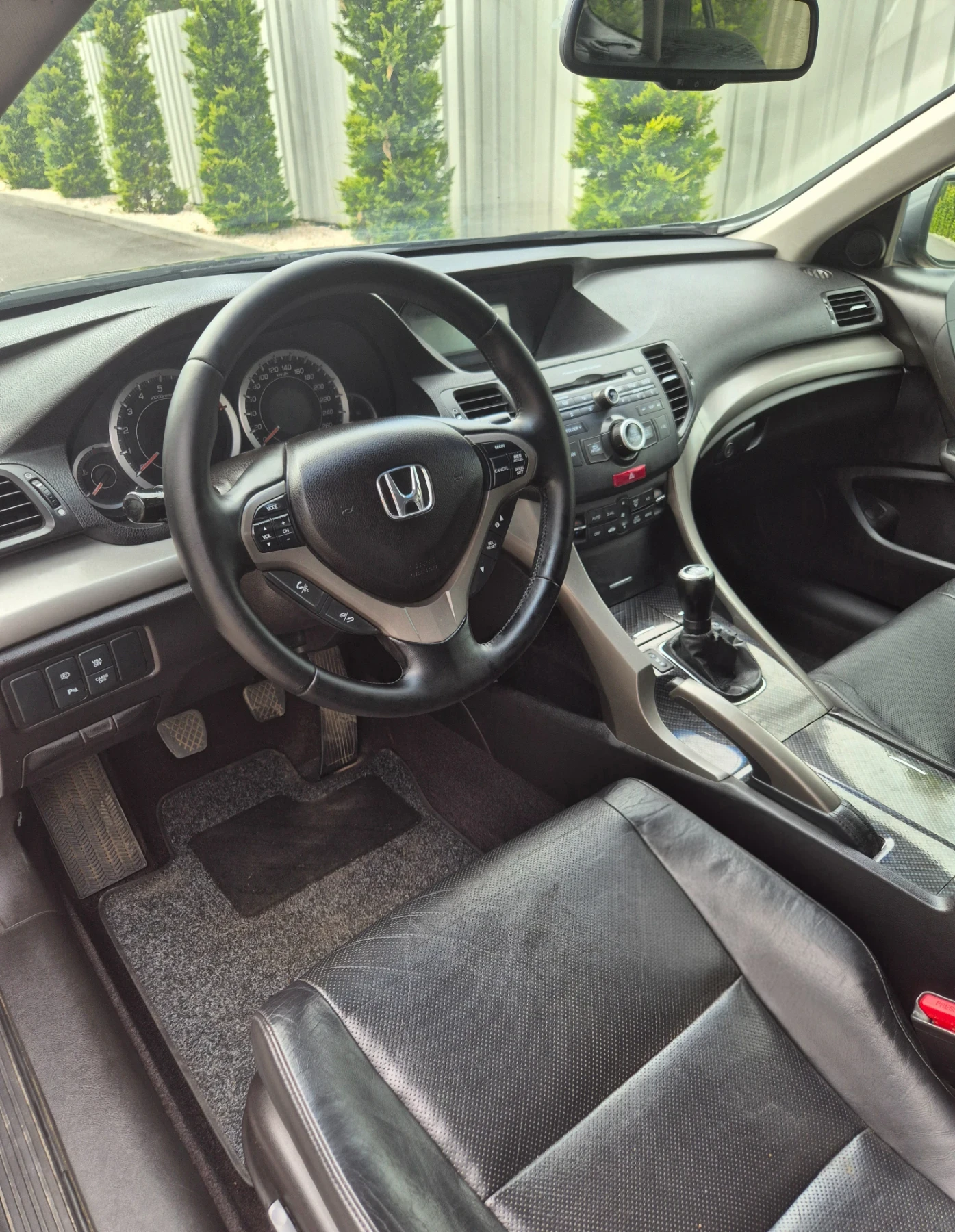 Honda Accord 2.4 TYPE-S* ДИСТРОНИК* СЕРВИЗНА ИСТОРИЯ , снимка 5 - Автомобили и джипове - 55139009