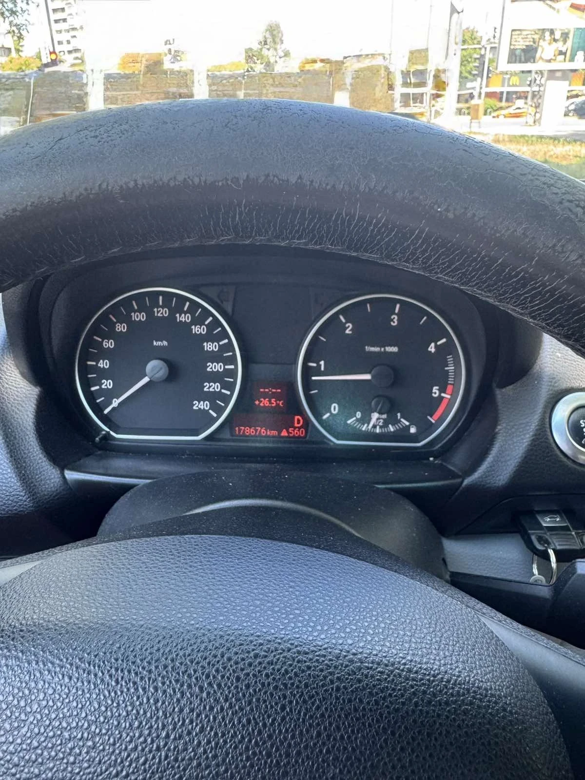 BMW 118, снимка 8 - Автомобили и джипове - 55163084